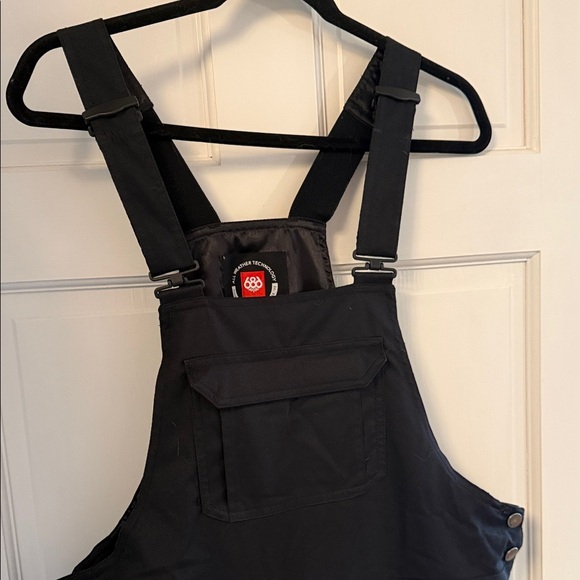 686 Pants - 686 Black Overalls with Front Pocket